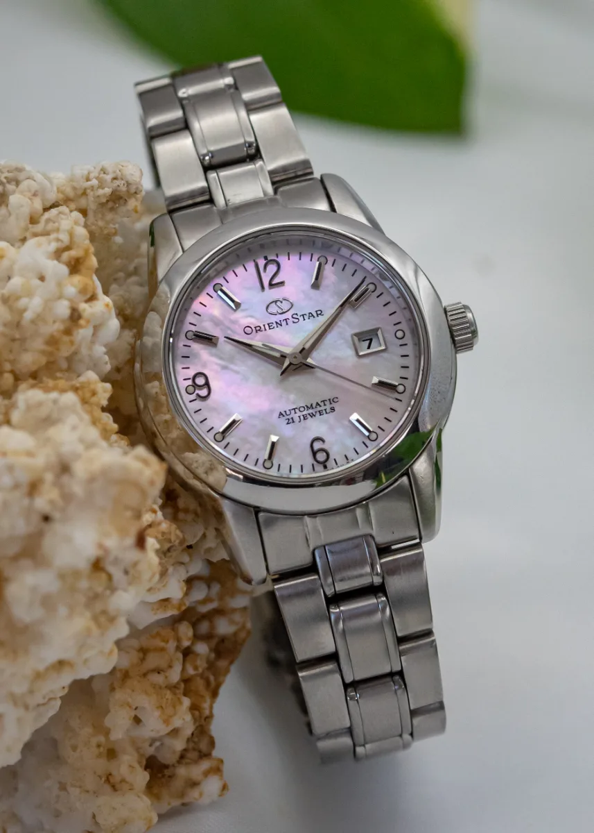 Contenporary Lady — Orient Star