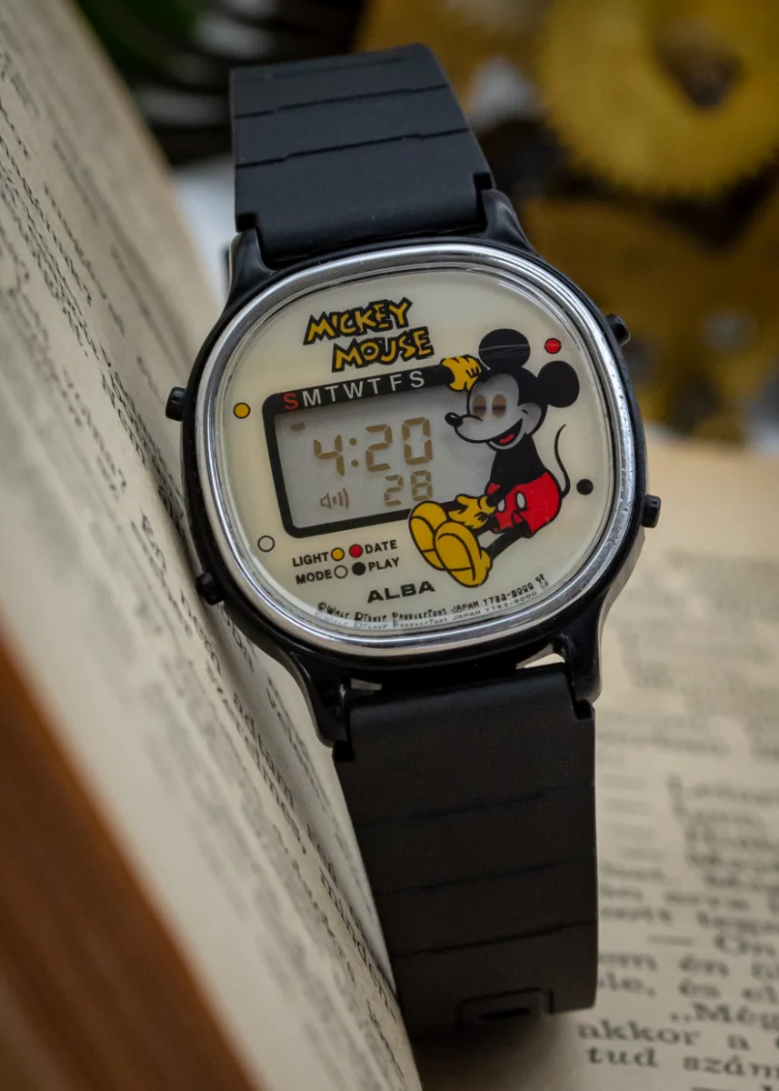 Mickey Mouse Digital — Alba